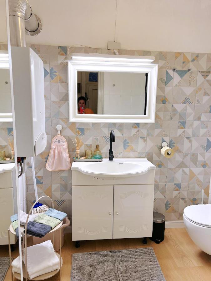 Mimi Gallery Apartment Budapest Ngoại thất bức ảnh