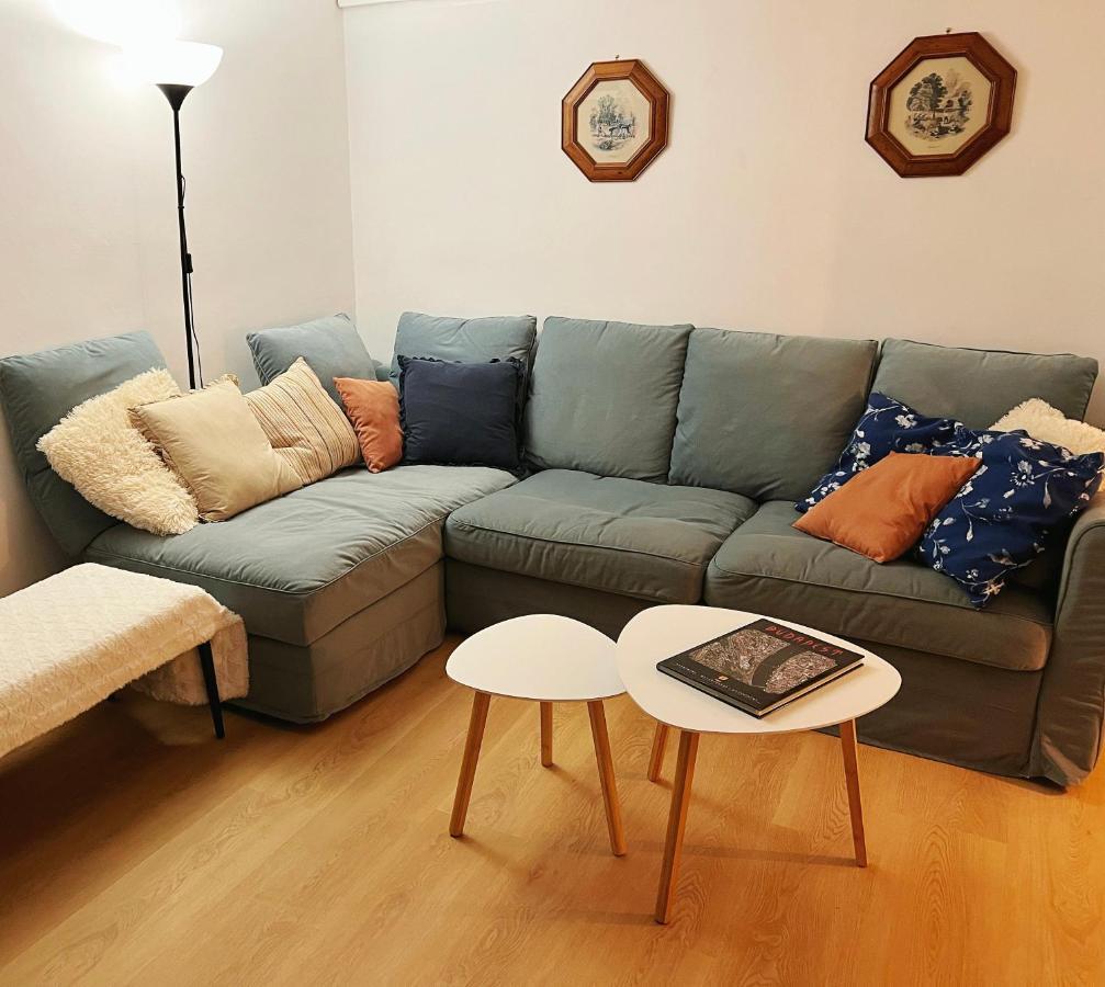 Mimi Gallery Apartment Budapest Ngoại thất bức ảnh